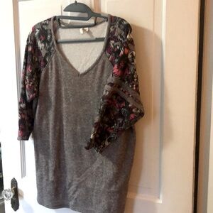 Women’s Lightweight Sweatshirt Size 18/20